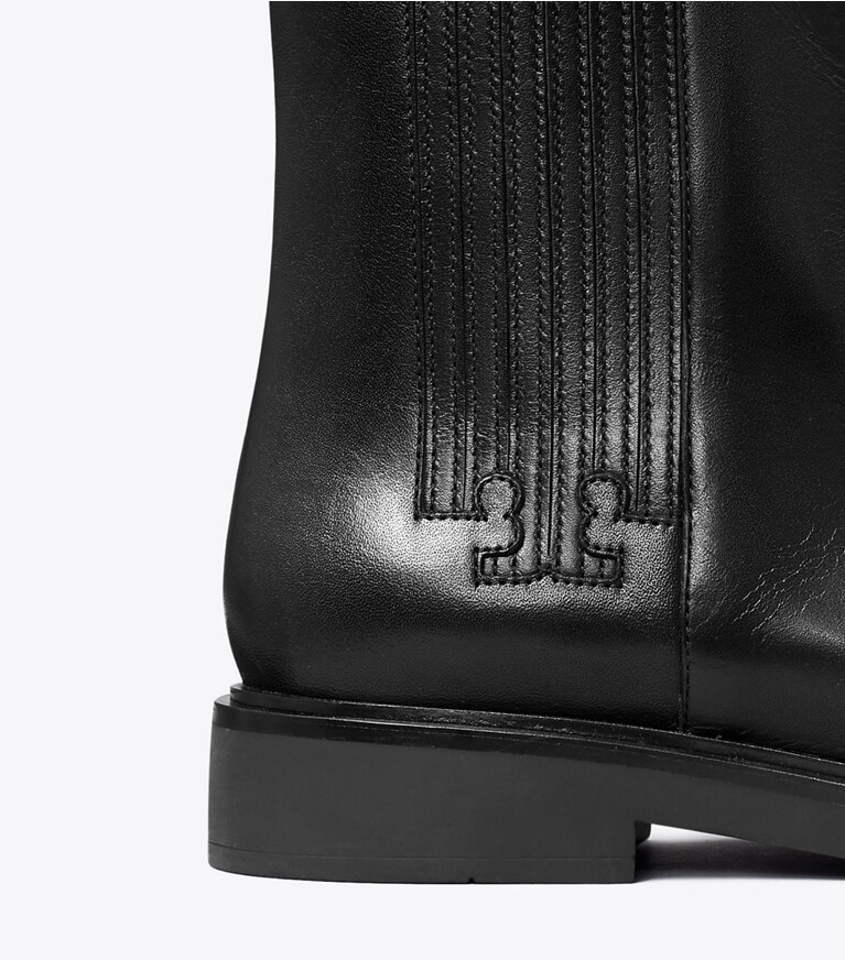 Tory Burch diseñador botines Bota Chelsea T en PERFECT BLACK detalle
