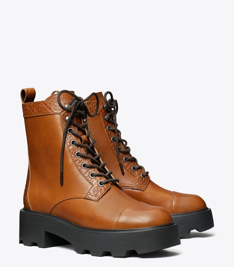 Tory Burch diseñador botines Bota con suela dentada T Monogram en TOASTED CARAMEL ángulo
