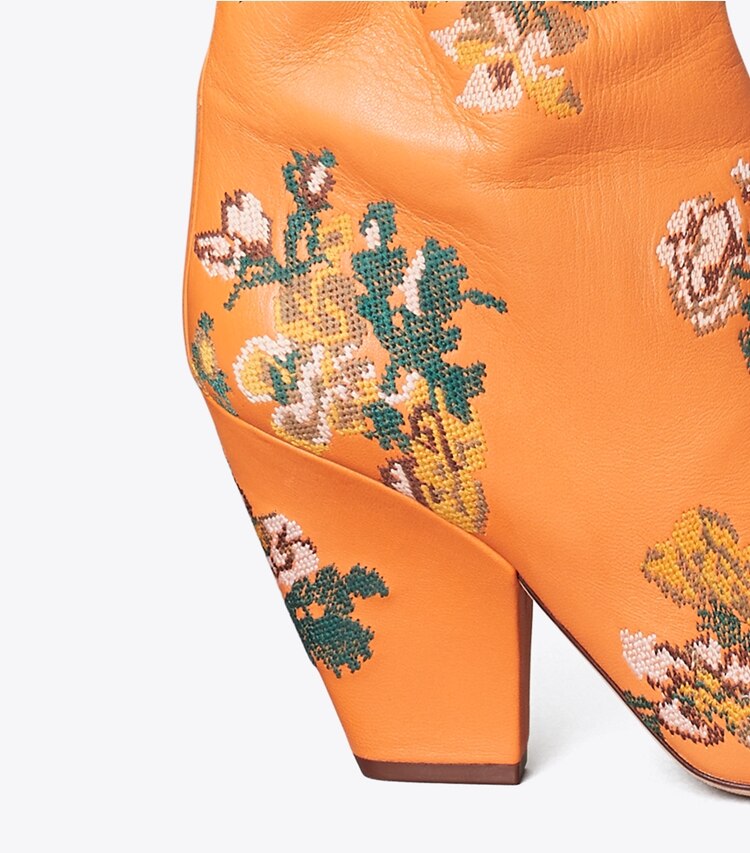 Tory Burch diseñador botas hasta la rodilla Bota fruncida por encima de la rodilla Lila bordada en Baked Terracotta detalle