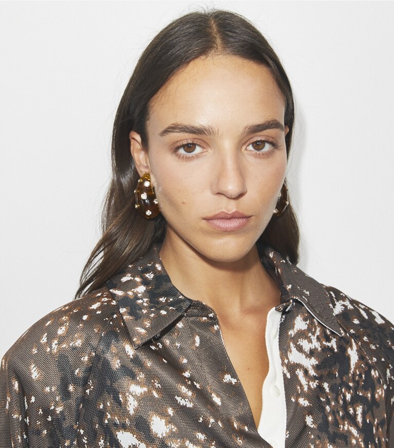 Tory Burch designer boucles d'oreilles Boucle d’oreilles Wave in Brown / Crystal front