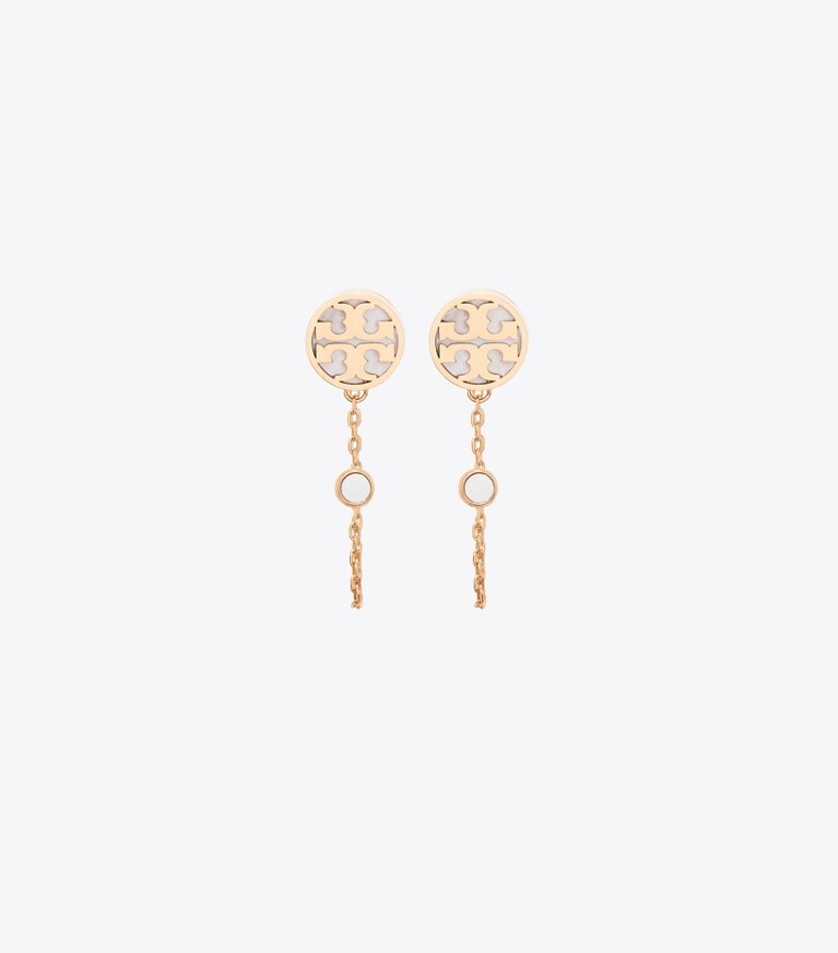 Tory Burch designer boucles d'oreilles Boucles d’oreilles chaîne Icon en nacre dans Tory Gold / Mother of Pearl de face