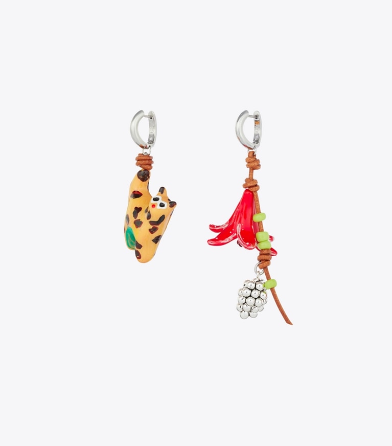 Tory Burch designer boucles d'oreilles Boucles d'oreilles à breloques Curiosity dans Multi de face