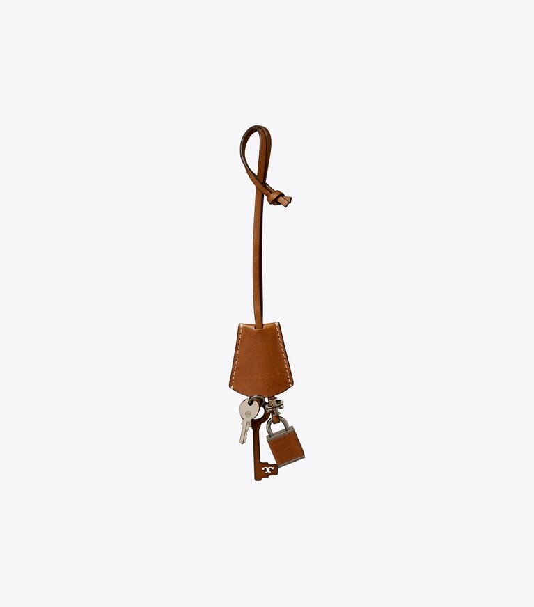 Tory Burch designer bijoux de sac et porte-clés Breloque pour sac cadenas et clé dans Classic Cuoio de face