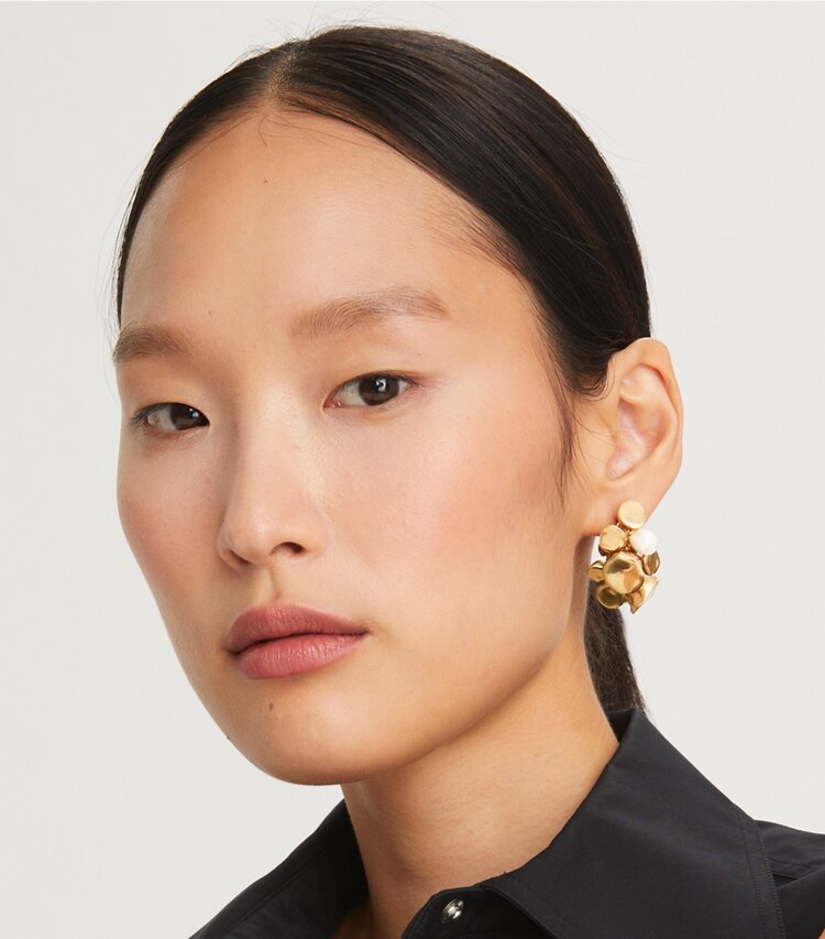 Tory Burch designer earrings Brutalist Cluster Earring in Antique Light Brass accessory on model