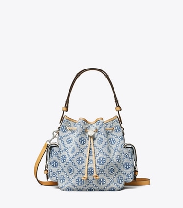 Tory Burch designer crossbody bags Bucket Bag aus Denim mit T-Monogramm in Powder Blue front