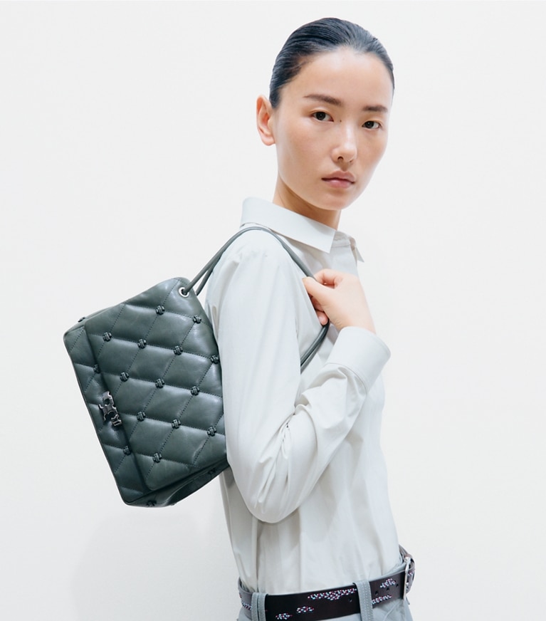 Tory Burch designer shoulder bags Bunny Knot Runway Shoulder Bag in Obsidian additional on model