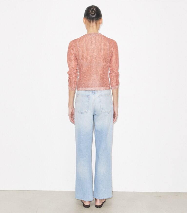 Tory Burch diseñador suéteres Cárdigan de malla Kendra en Copper / Soft Pink parte posterior en modelo