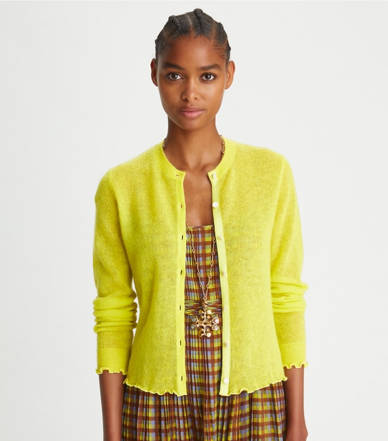 Tory Burch diseñador suéteres Cárdigan transparente de cuello redondo en Summer Citrus en el modelo (detalle)