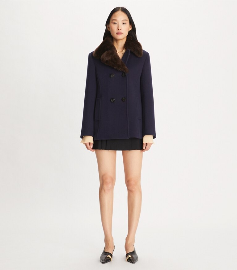 Tory Burch designer vestes Caban en flanelle dans Medium Navy supplémentaire sur le modèle