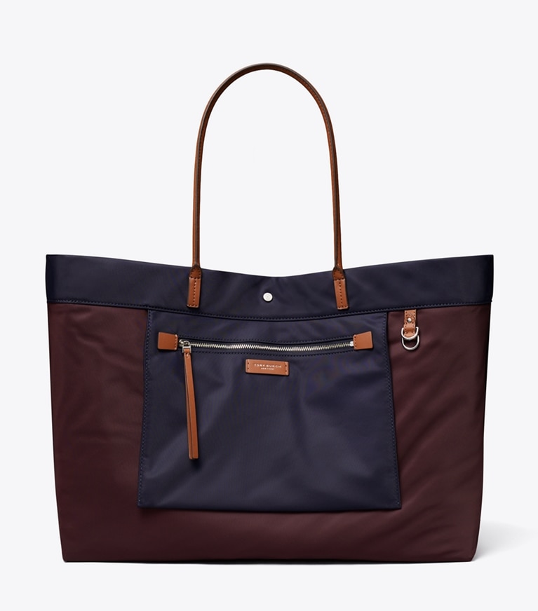 Tory Burch designer cabas Cabas réversible Ella Twist dans Navy supplémentaire