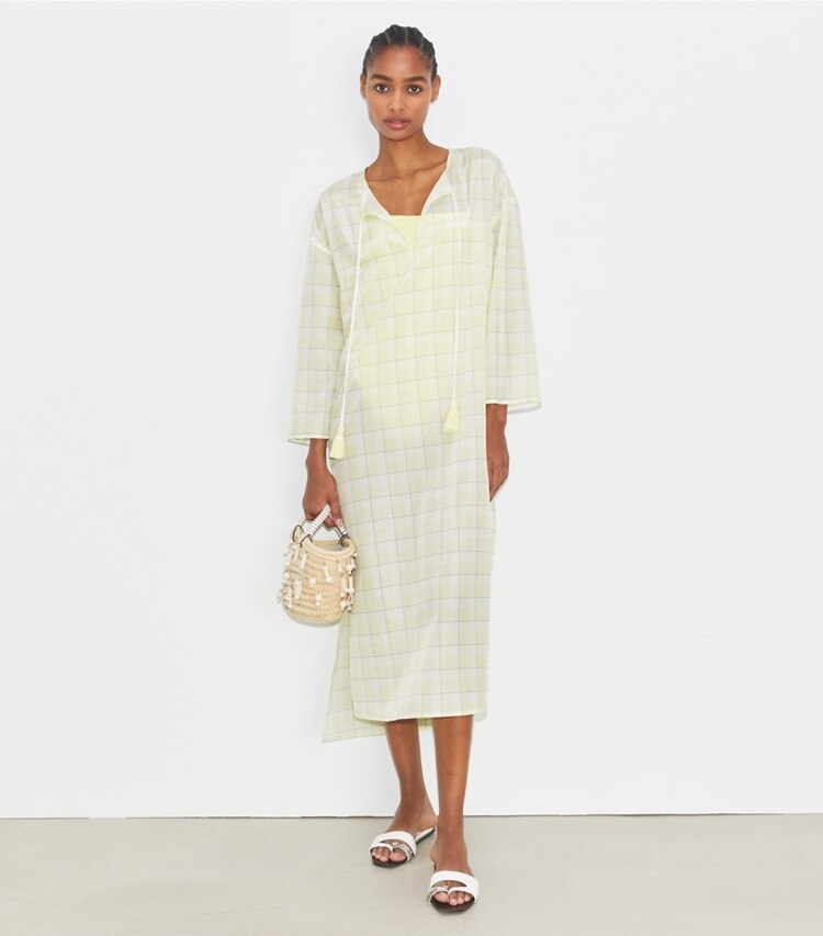Tory Burch designer paréos Caftan en coton à carreaux dans LUMEN PLAID sur modèle, de face