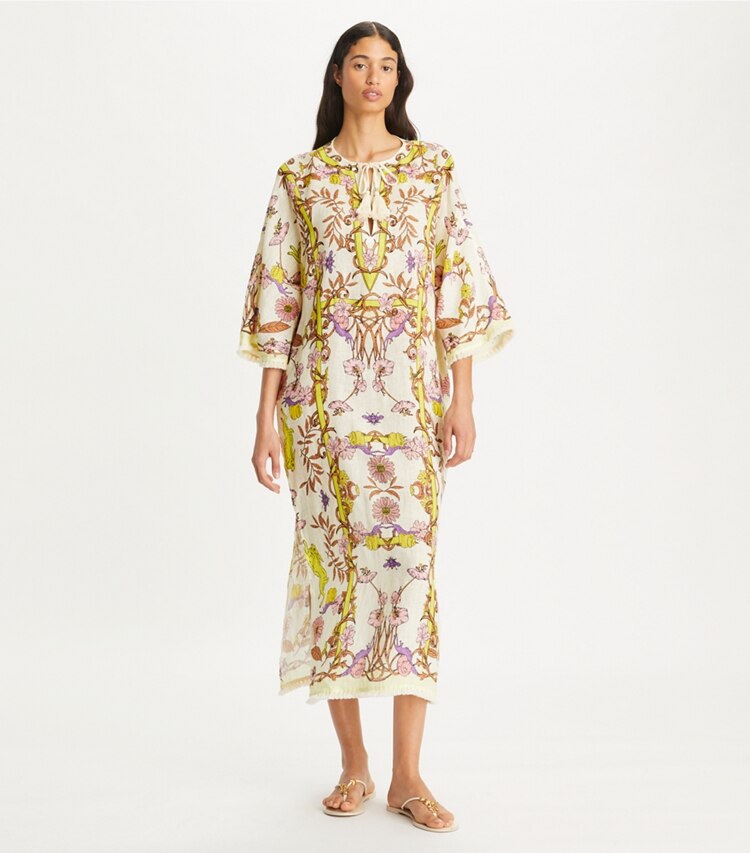 Tory Burch designer robes Caftan en gaze de lin imprimé dans Chartreuse Field Convo sur modèle, de face