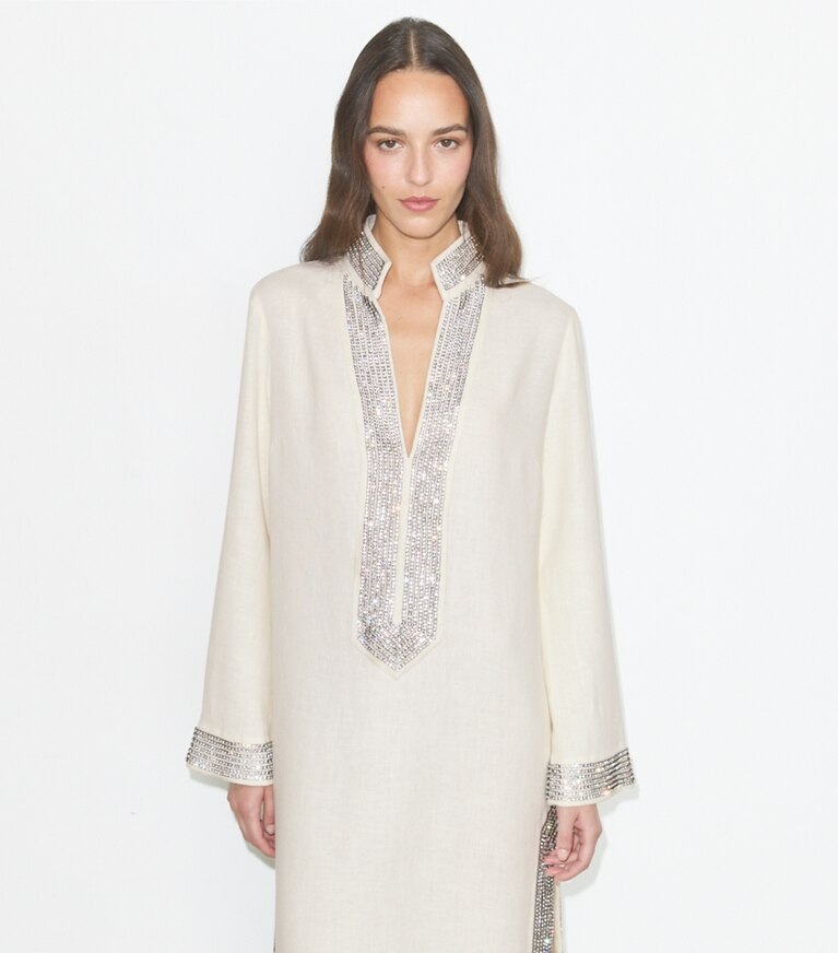 Tory Burch designer robes Caftan en lin orné dans New Ivory détail sur modèle