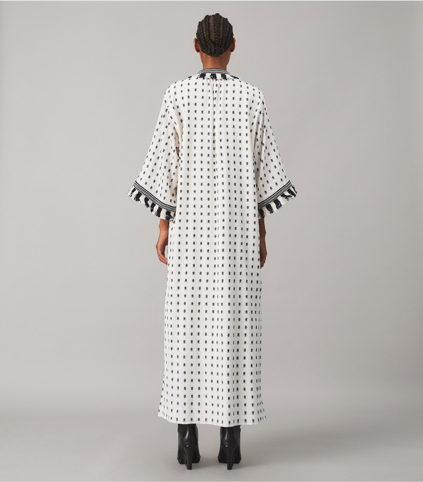 Caftan with Sweater Tassels