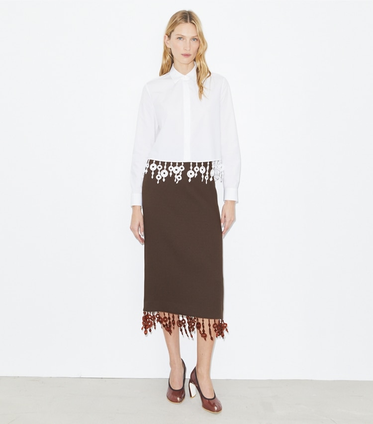 Tory Burch designer tops Camicia in popeline decorata con cristalli in White parte anteriore su modella