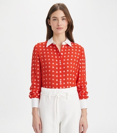 Tory Burch designer tops Camicia jacquard color-block in Pepperoncini Nothing Ditsy on model detail