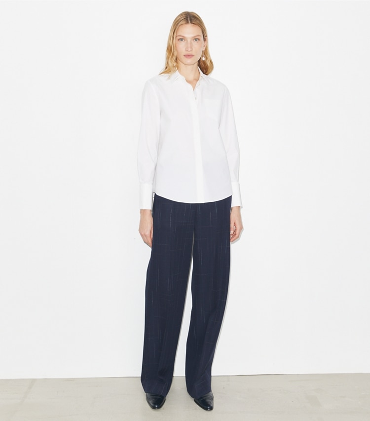 Tory Burch diseñador tops Camisa de algodón en White frente en modelo