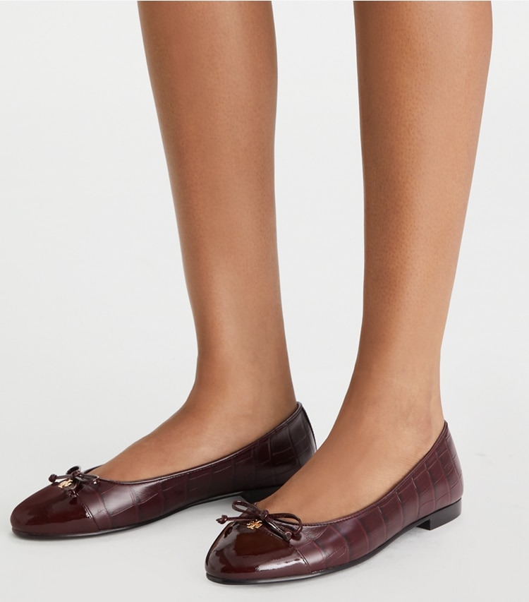Tory Burch designer flats Cap-Toe Ballet in BORDEAUX accessory on model