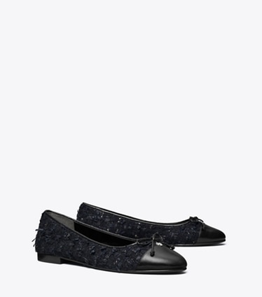 Tory Burch designer flats Cap-Toe Ballet in MIDNIGHT NAVY / PERFECT BLACK angle