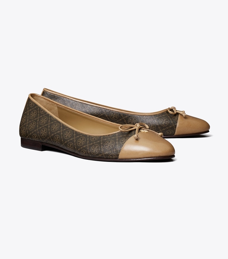 Tory Burch designer フラット キャップトゥ バレエ in FRENCH PRESS T MONO / TAN angle