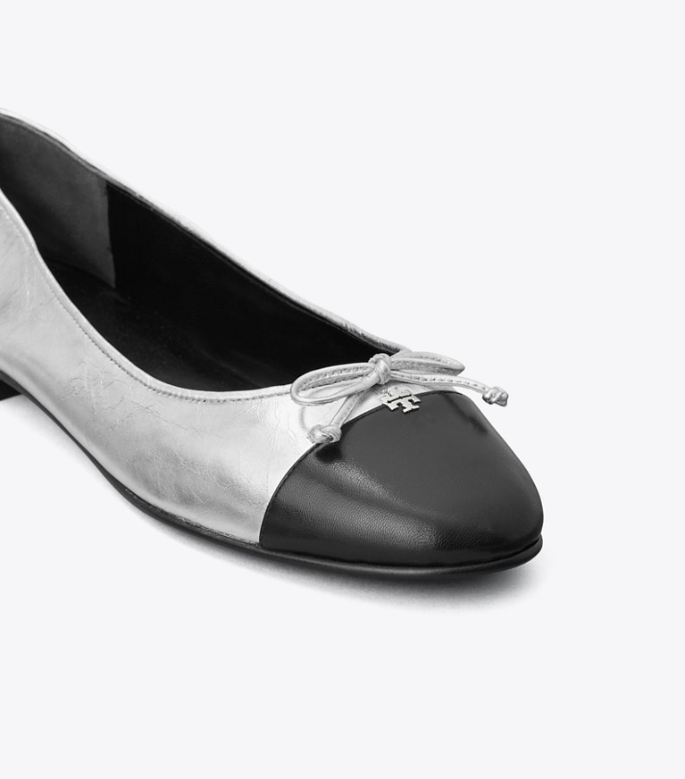 Tory Burch designer flats Cap-Toe Ballet in SILVER / PERFECT BLACK angle