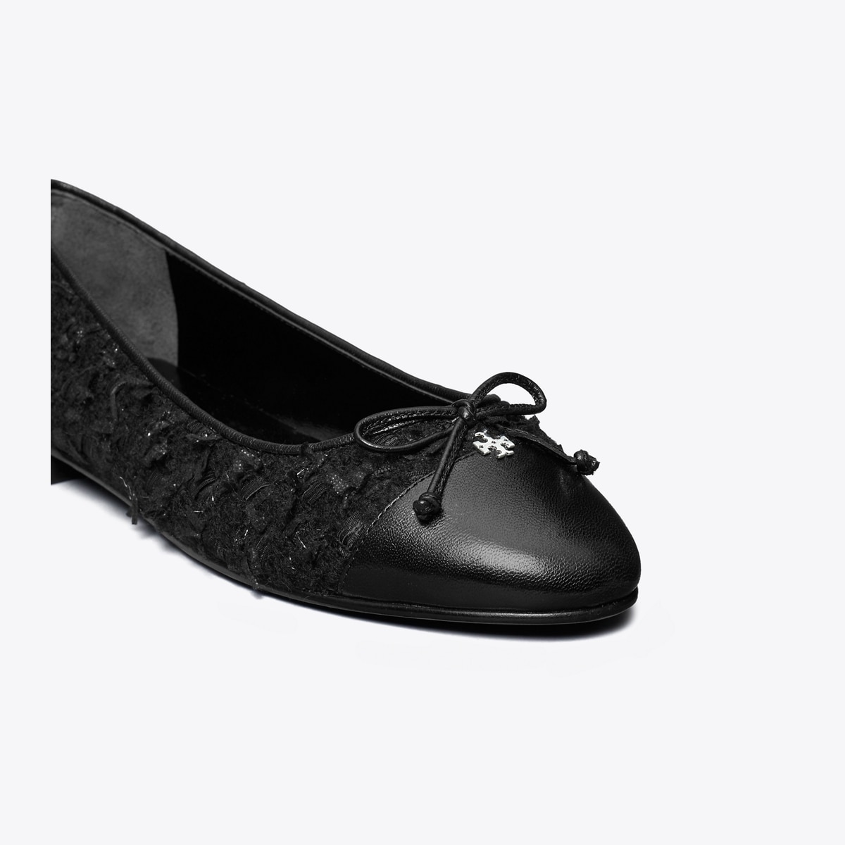 cap-toe-ballet-detail.