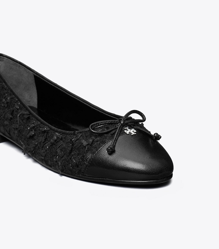 Tory Burch designer flats Cap-Toe Ballet in MIDNIGHT NAVY / PERFECT BLACK angle