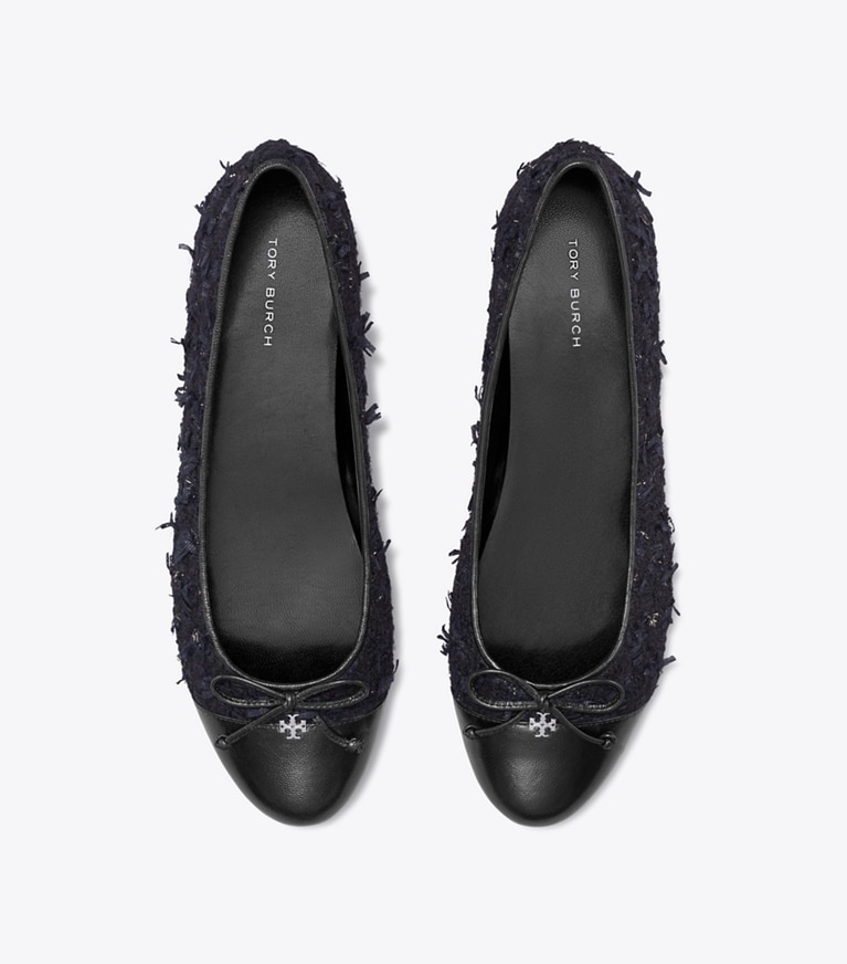Tory Burch designer flats Cap-Toe Ballet in MIDNIGHT NAVY / PERFECT BLACK angle