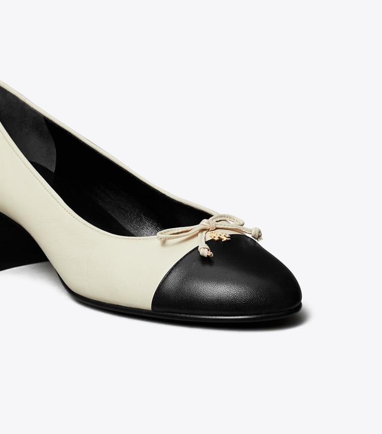 Tory Burch designer heels Cap-Toe Pump in LIGHT CREAM / PERFECT BLACK angle