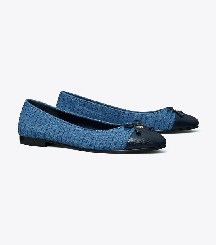 Tory Burch designer フラット キャップトゥ キルトバレエ in DENIM angle