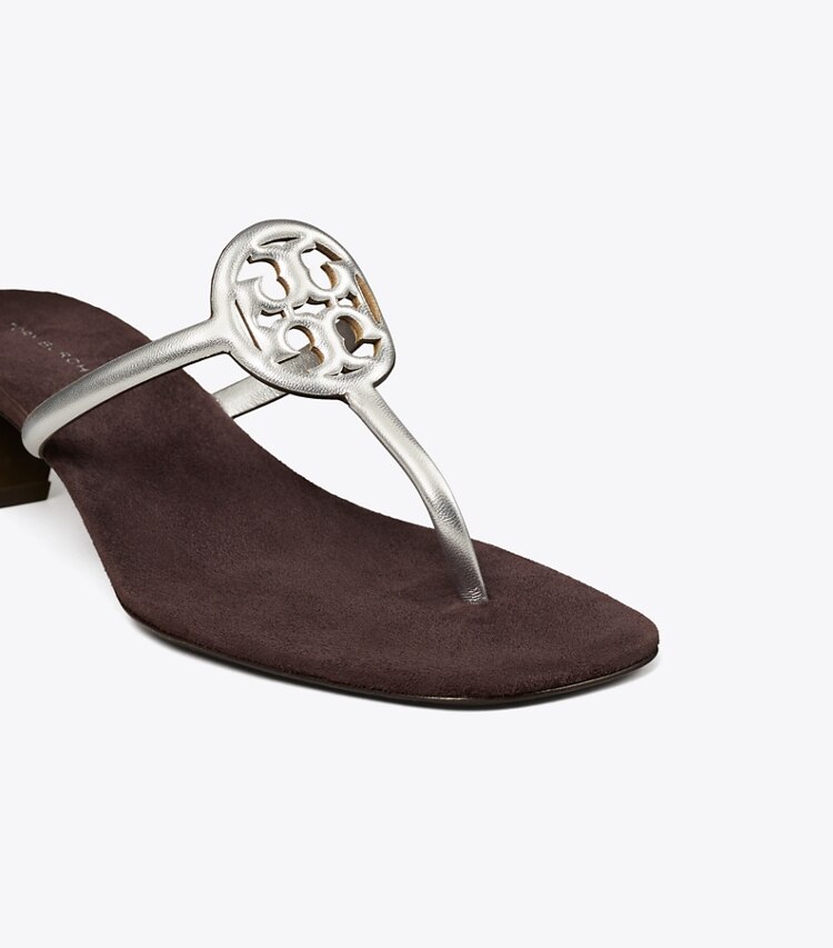 Tory Burch diseñador sandalias Capri con tacón Miller en SILVER / COCOA detalle