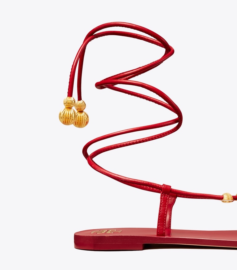Tory Burch designer サンダル カプリ フラット レースアップ サンダル in TORY RED angle