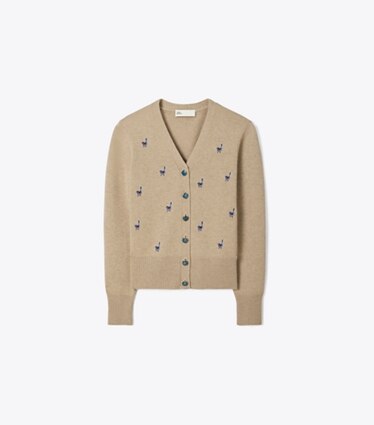 Tory Burch designer sweaters Cardigan en cachemire à broderies Birdie dans Deep Toffee de face