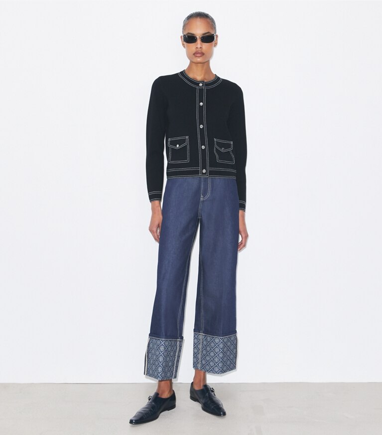 Tory Burch designer sweaters Cardigan en laine à surpiqûres dans Black sur modèle, de face