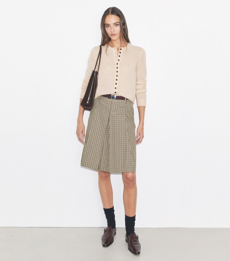 Tory Burch designer maglioni Cardigan in cashmere misto seta in Archroma 108-210 parte anteriore su modella