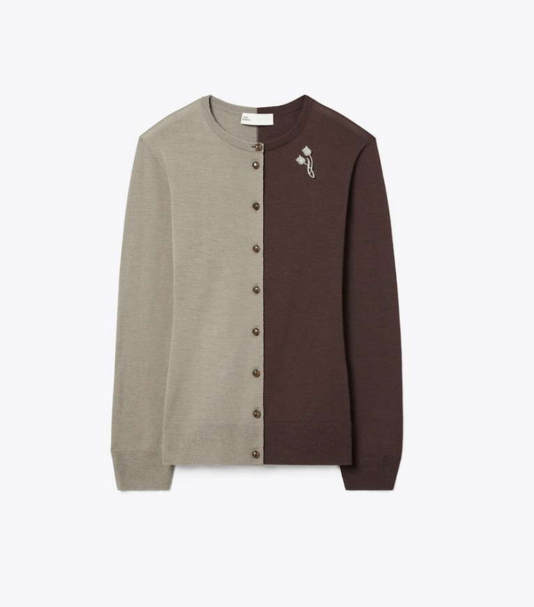 Tory Burch designer maglioni Cardigan in lana con spilla in Light Gray / Dark Brown front