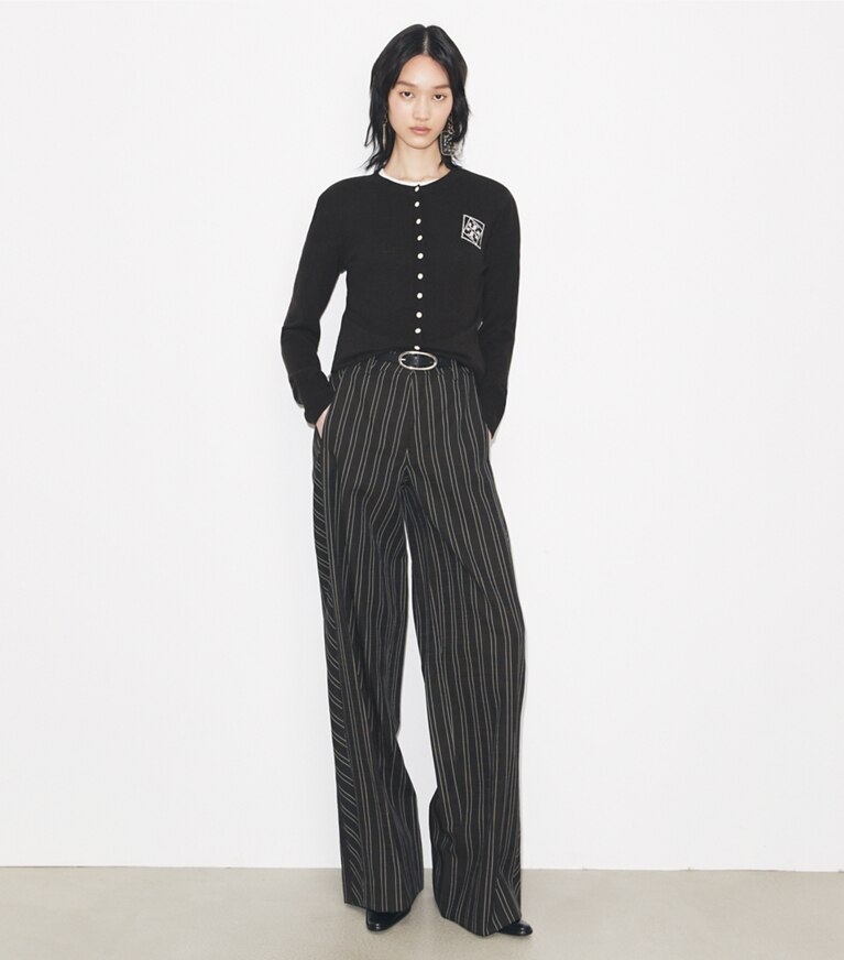 Tory Burch designer maglioni Cardigan in lana in Brown parte anteriore su modella