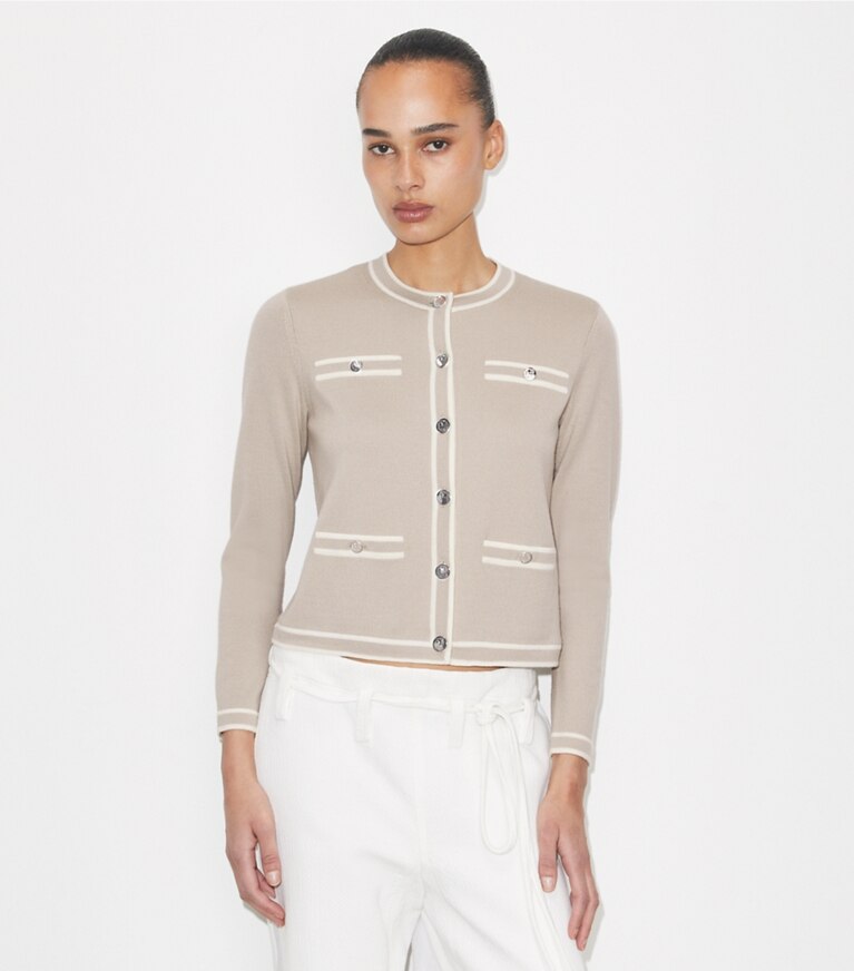 Tory Burch designer maglioni Cardigan Kendra in Gray / New Ivory on model detail