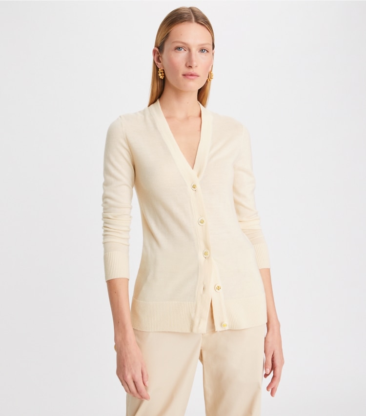 Tory Burch designer maglioni Cardigan Simone in New Ivory on model detail