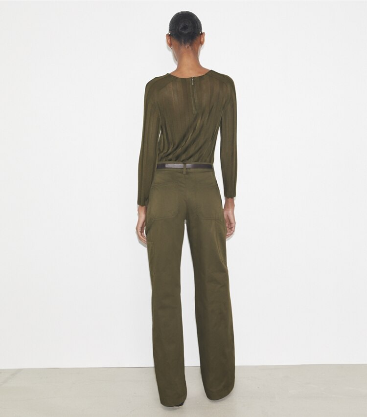 Tory Burch designer unterteile Cargohose aus Baumwolle in Olive Pesto on model back
