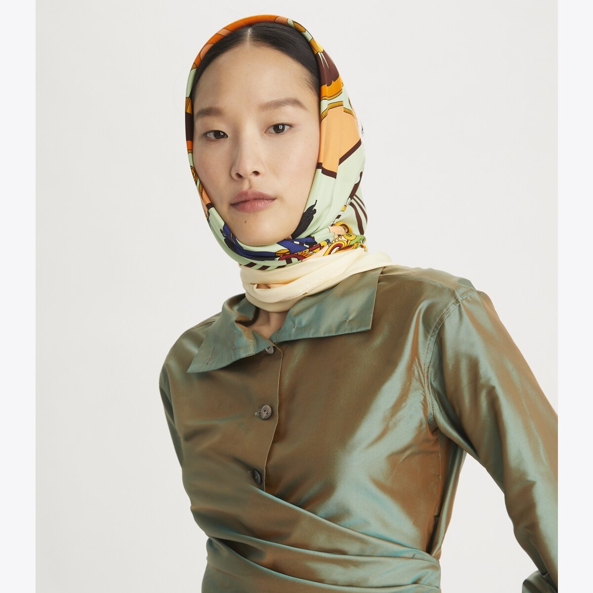 TORY BURCH｜SCARVES (ROPE LOGO SILK SQUARE (157356-650)) TORY BURCH｜SCARVES (ROPE LOGO SILK SQUARE (157356-650