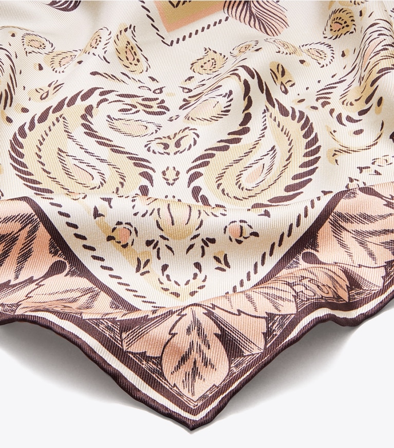 Tory Burch designer écharpes Carré de soie Cockatoo Bandana dans Pink Cockatoo détails