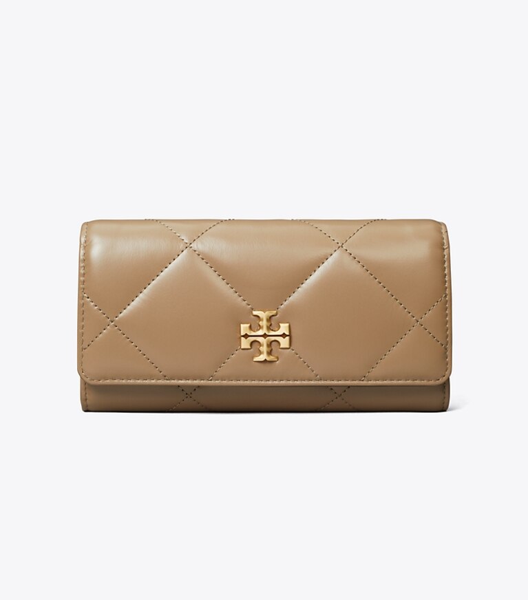 Tory Burch diseñador carteras Cartera acolchada Kira Diamond con solapa en Taupe Oak frontal