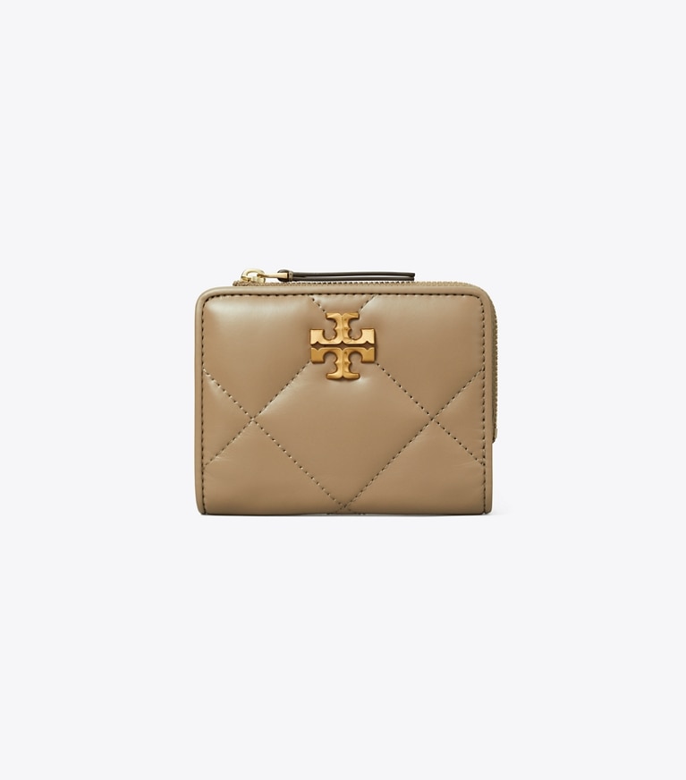 Tory Burch diseñador carteras Cartera acolchada Kira Diamond de dos pliegues en Taupe Oak frontal