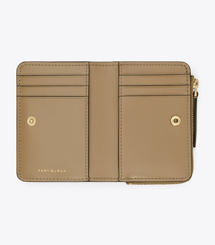 Tory Burch diseñador carteras Cartera acolchada Kira Diamond de dos pliegues en Taupe Oak desde arriba