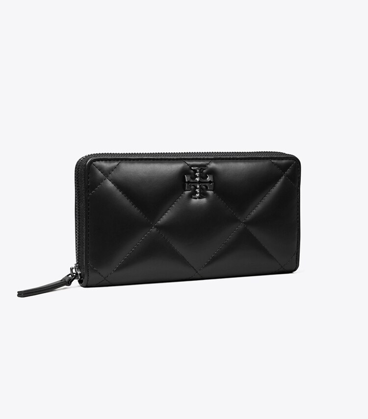 Tory Burch diseñador carteras Cartera continental con cremallera, acolchado en forma de rombos y recubrimiento en polvo Kira en Black ángulo