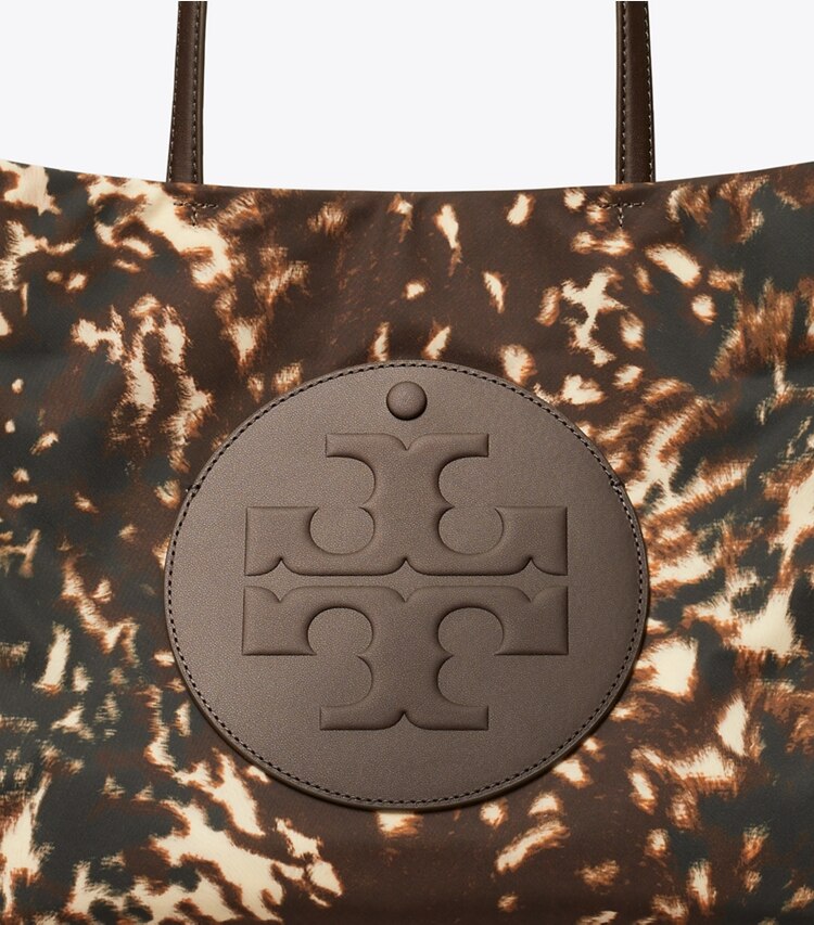 Tory Burch diseñador bolsos tote Cartera de mano de nailon pequeña estampada Ella en Fall Fawn detalle