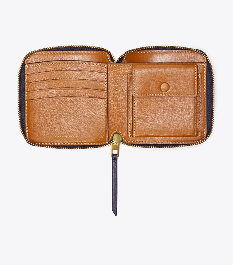 Tory Burch diseñador carteras Cartera plegada con monograma T en Midnight vista superior