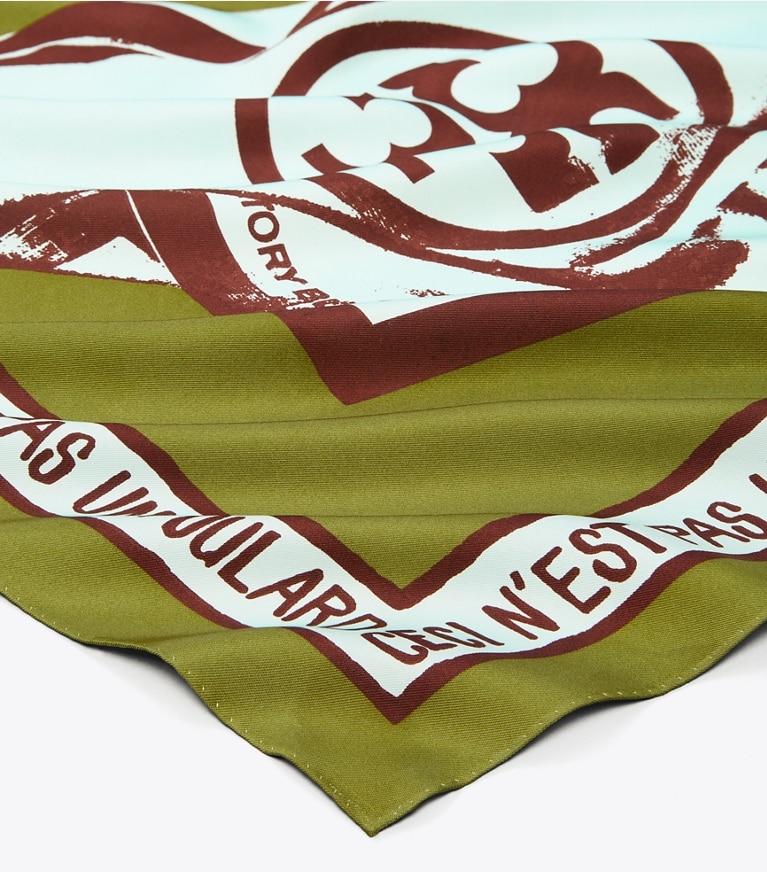 Tory Burch designer scarves Ceci N’est Pas Un Foulard Silk Neckerchief  in Green overhead