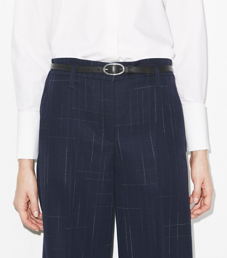 Tory Burch designer ceintures Ceinture à boucle taille moyenne effet piercing 2,54 cm in Black/Silver front